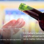 Gli italiani bevono significativamente meno vino nella ristorazione
